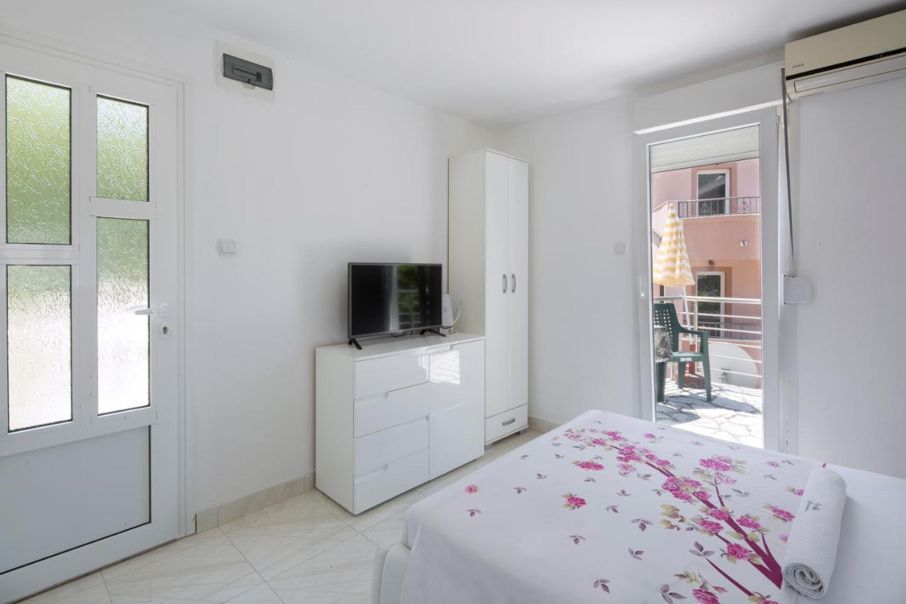 Studios Merdovic Μπούντβα Εξωτερικό φωτογραφία