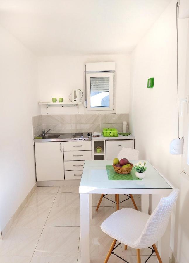 Studios Merdovic Μπούντβα Εξωτερικό φωτογραφία
